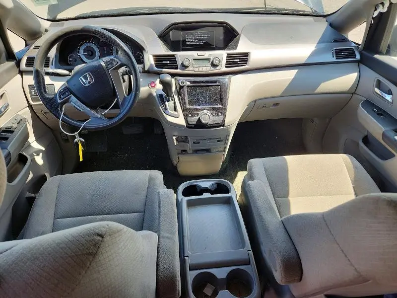 2016 HONDA ODYSSEY SE  