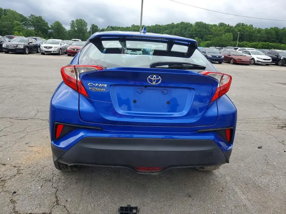 2018 TOYOTA C-HR XLE PREMIUM  