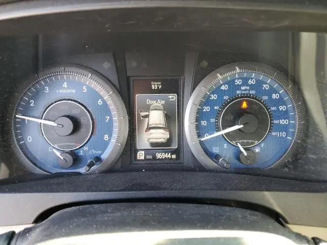 2017 TOYOTA SIENNA XLE  