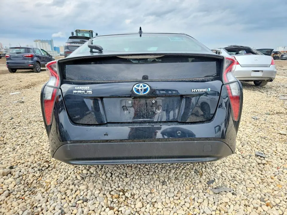 2018 TOYOTA PRIUS THREE  