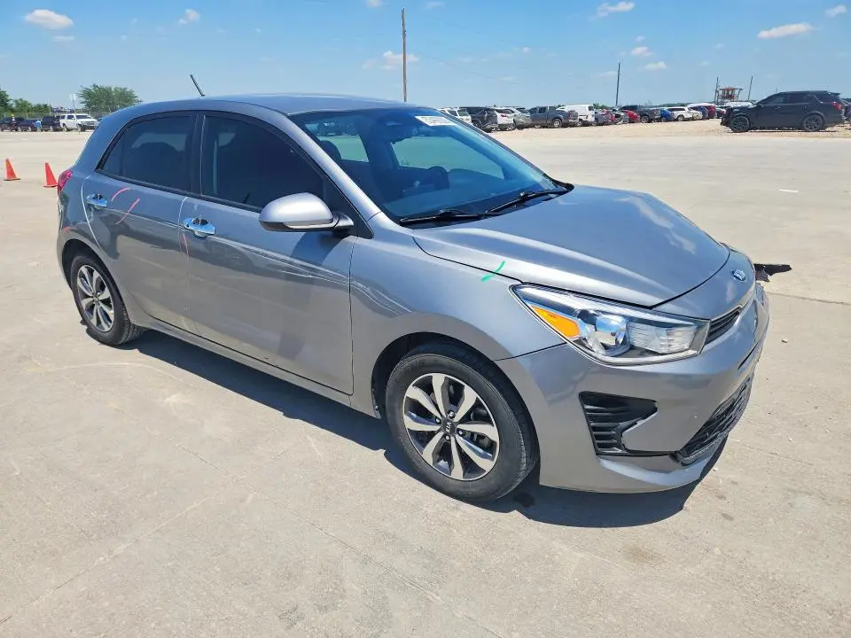 2021 KIA RIO S  