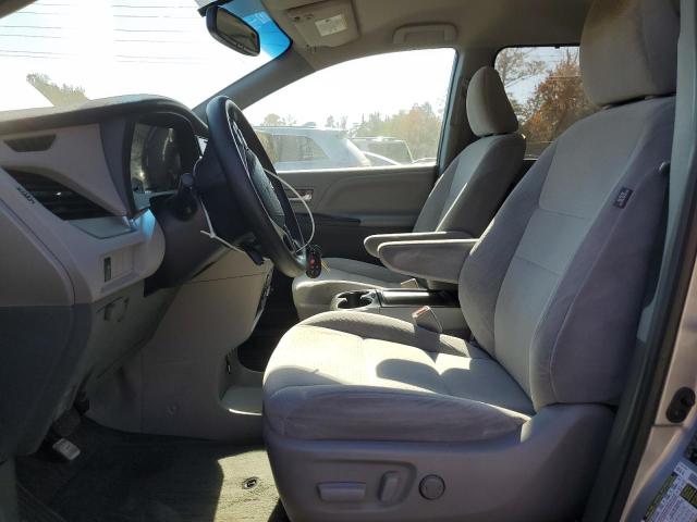 2015 TOYOTA SIENNA LE