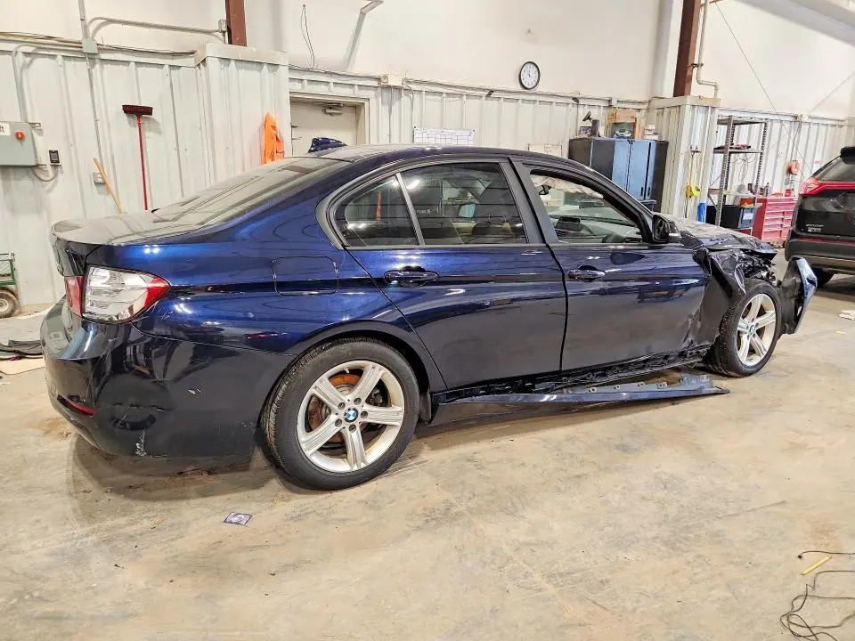 2013 BMW 320 I XDRIVE  