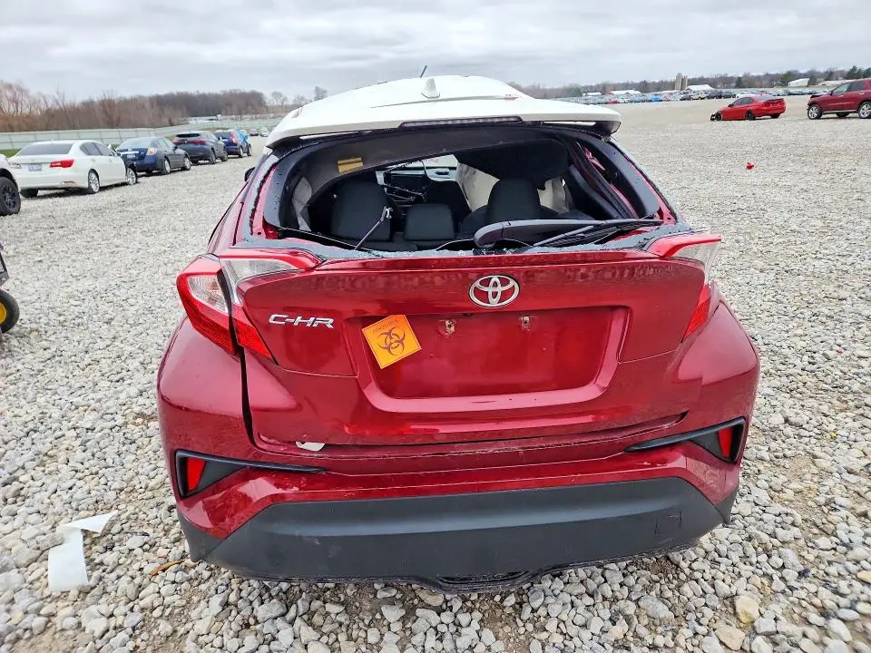 2018 TOYOTA C-HR XLE  