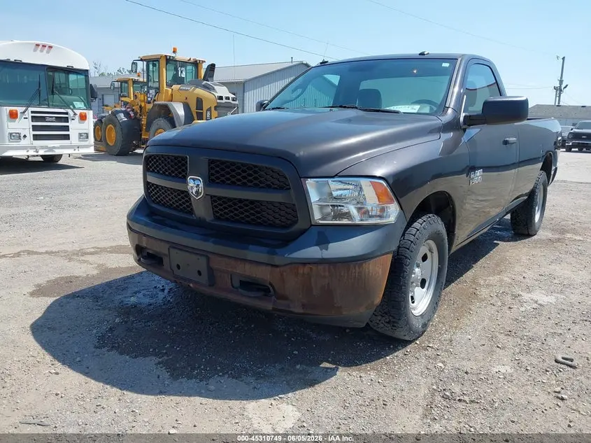2017 RAM 1500 TRADESMAN  4X4 8' BOX