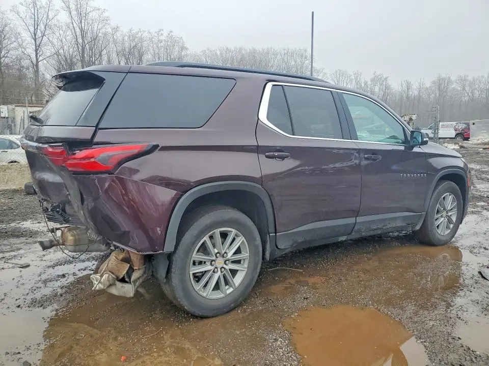 2023 CHEVROLET TRAVERSE LT  