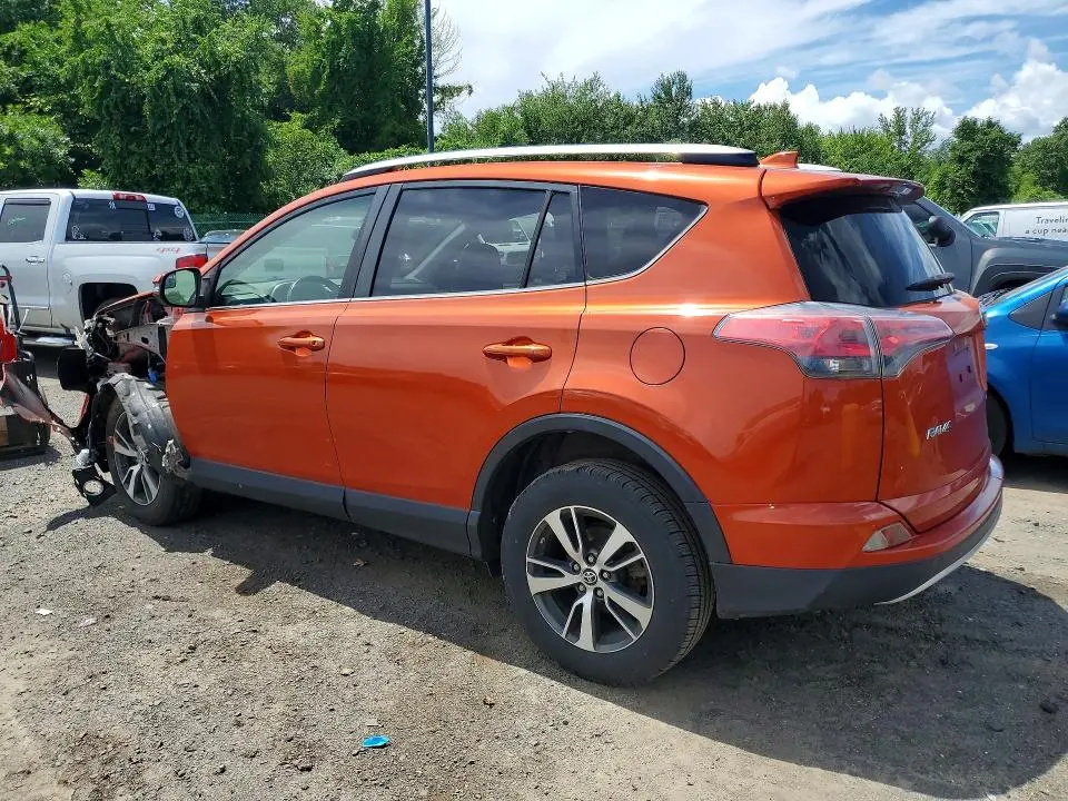 2016 TOYOTA RAV4 XLE  