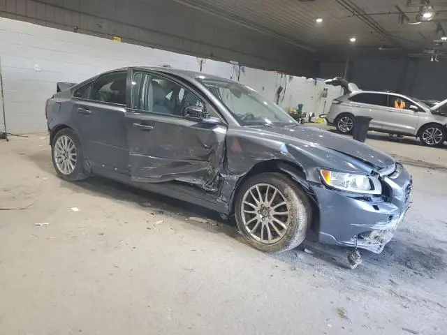 2010 VOLVO S40 2.4I