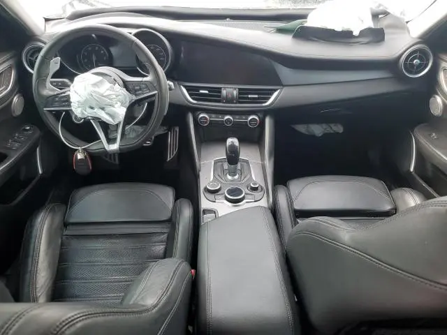 2017 ALFA ROMEO GIULIA TI Q4  