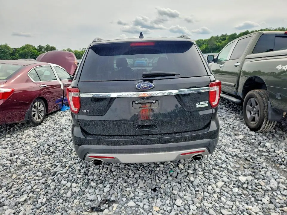 2017 FORD EXPLORER XLT  