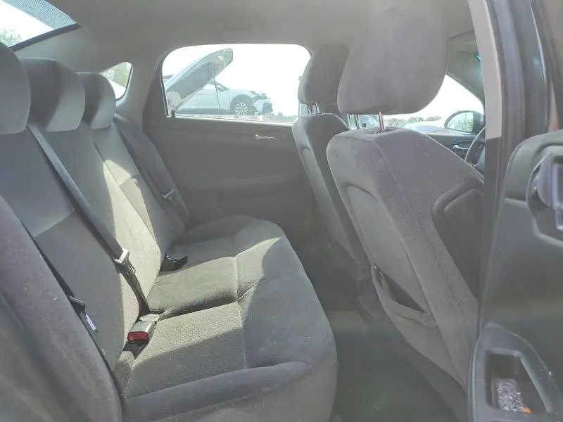 2010 CHEVROLET IMPALA LT  