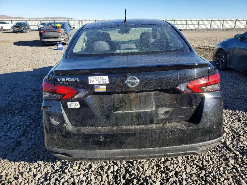2020 NISSAN VERSA S  
