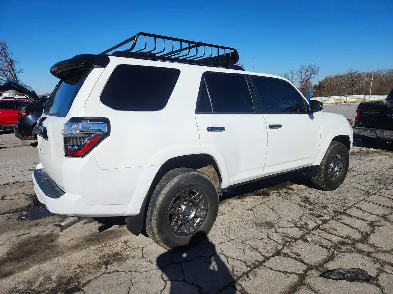 2020 TOYOTA 4RUNNER SR5/SR5 PREMIUM  