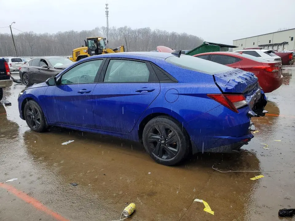 2023 HYUNDAI ELANTRA   