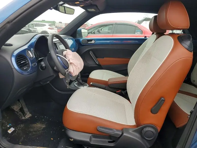2017 VOLKSWAGEN BEETLE S  