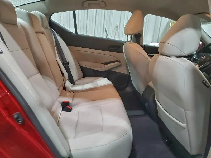 2023 NISSAN ALTIMA SV  