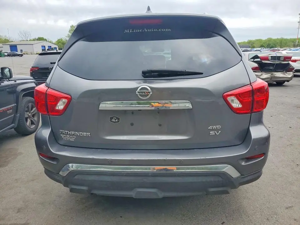 2019 NISSAN PATHFINDER SV  