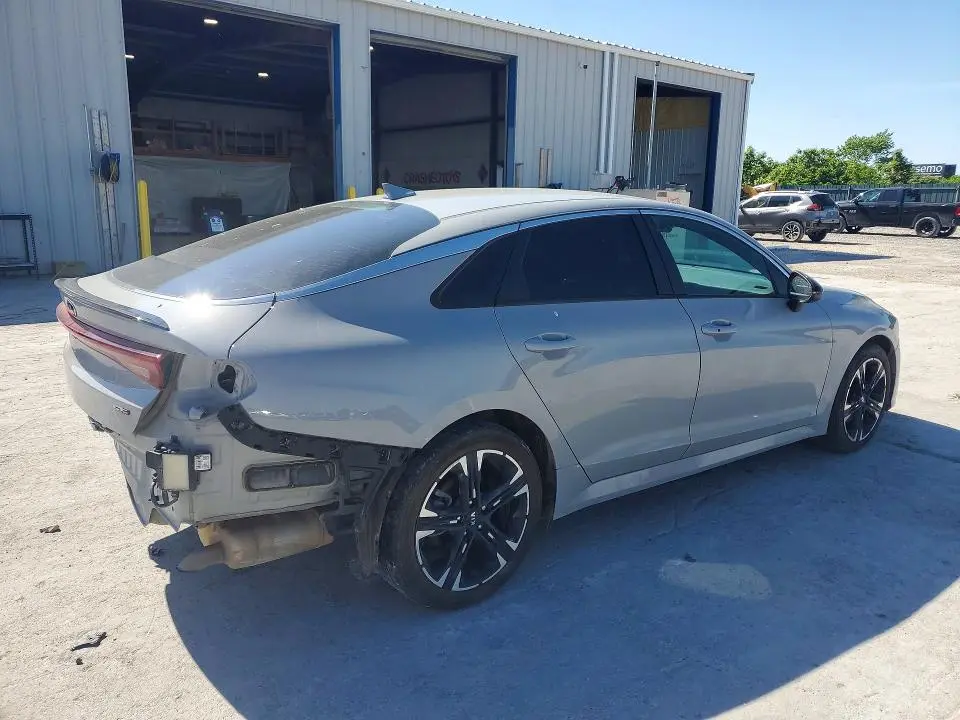 2021 KIA K5 GT LINE  