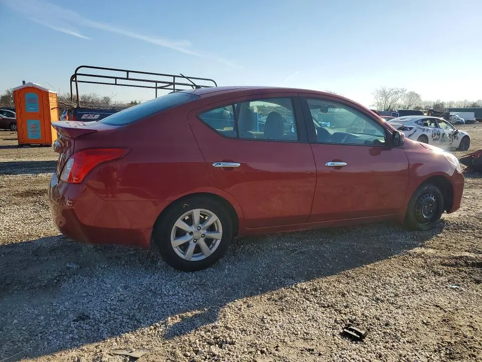 2013 NISSAN VERSA 1.6 S  