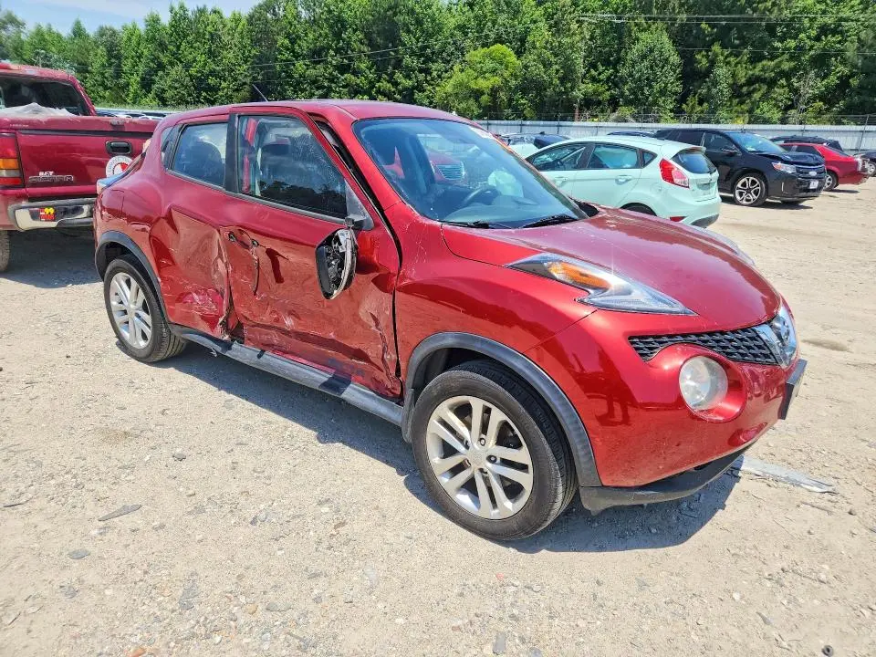 2015 NISSAN JUKE S  