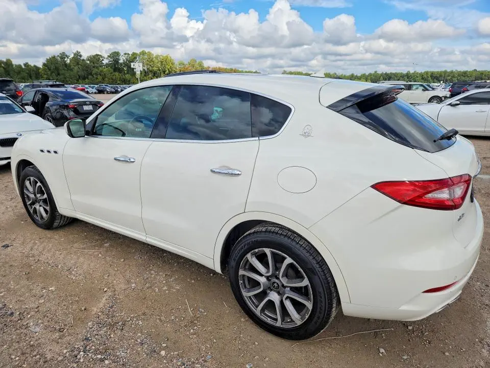 2020 MASERATI LEVANTE S  