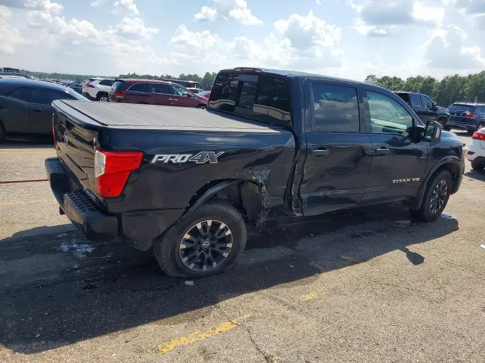 2018 NISSAN TITAN PRO-4X  