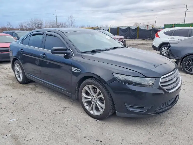 2013 FORD TAURUS SEL  