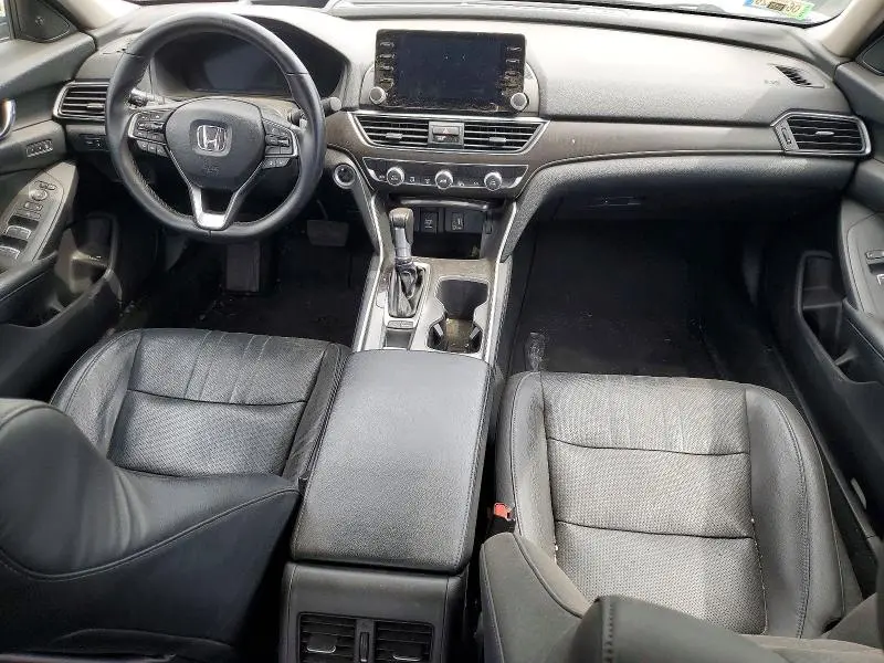 2018 HONDA ACCORD TOURING  