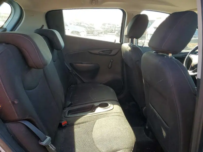 2016 CHEVROLET SPARK LS  