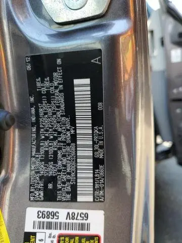 2012 TOYOTA SIENNA XLE  