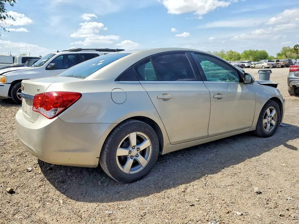 2013 CHEVROLET CRUZE LT  