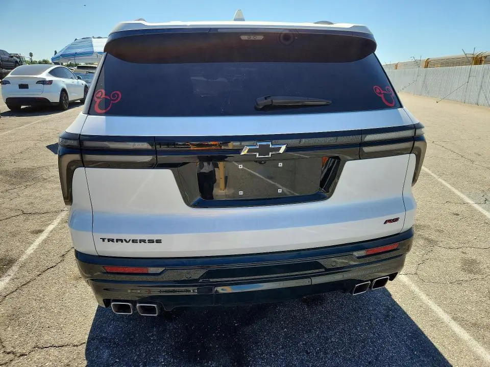 2024 CHEVROLET TRAVERSE RS  