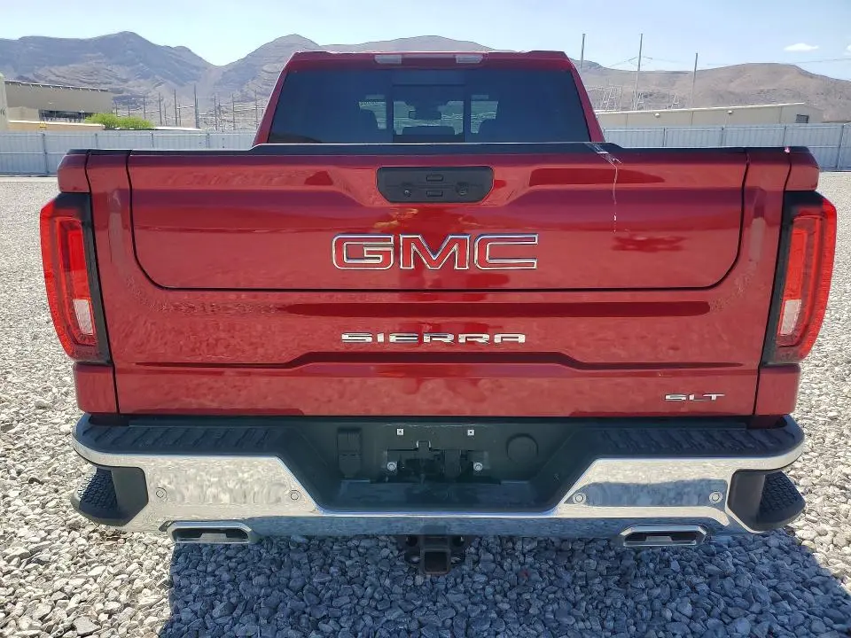 2025 GMC SIERRA K1500 SLT  
