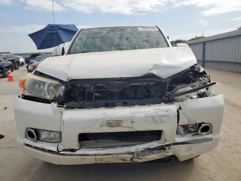 2013 TOYOTA 4RUNNER SR5  