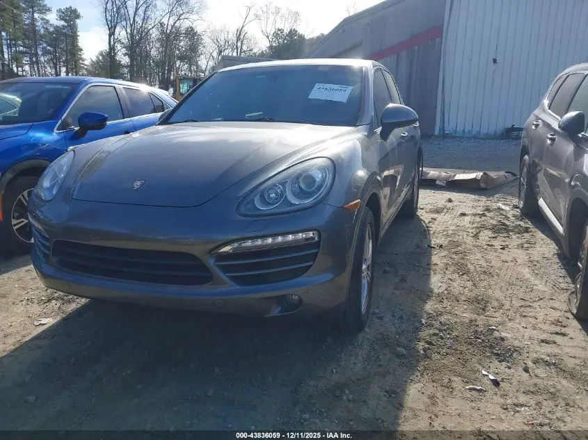 2012 PORSCHE CAYENNE  