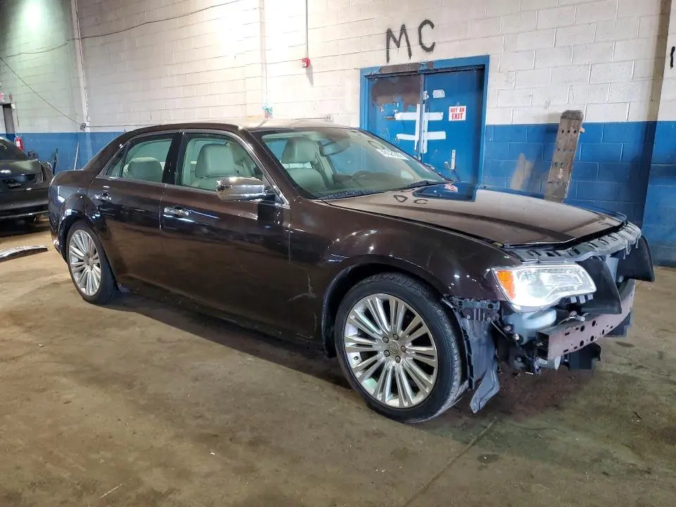 2012 CHRYSLER 300 LIMITED  