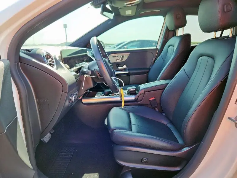 2021 MERCEDES-BENZ GLA 250 4MATIC  