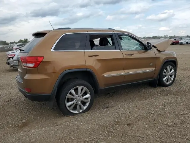 2011 JEEP GRAND CHEROKEE LAREDO  
