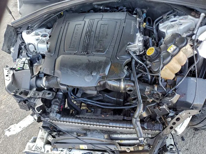 2017 JAGUAR F-PACE PREMIUM  