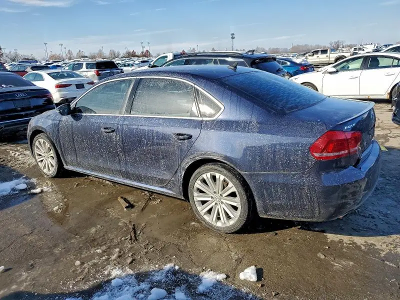 2012 VOLKSWAGEN PASSAT SE  