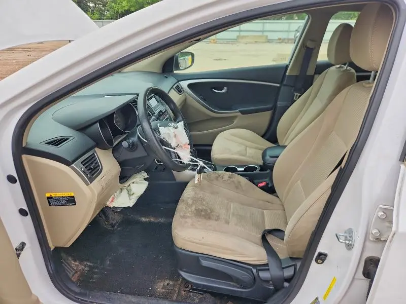2013 HYUNDAI ELANTRA GT BASE  