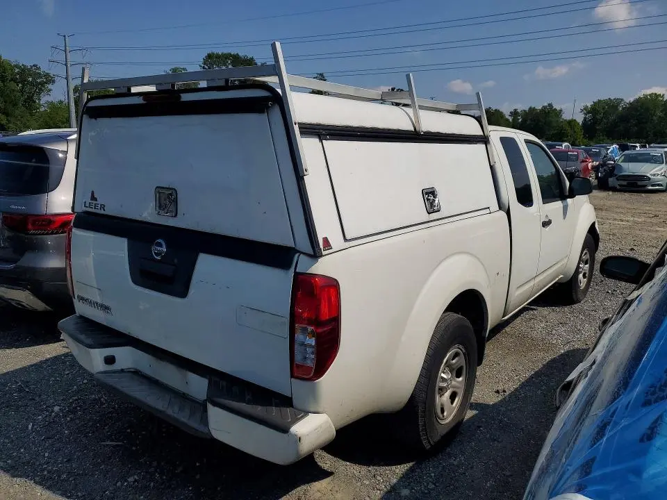 2017 NISSAN FRONTIER S  