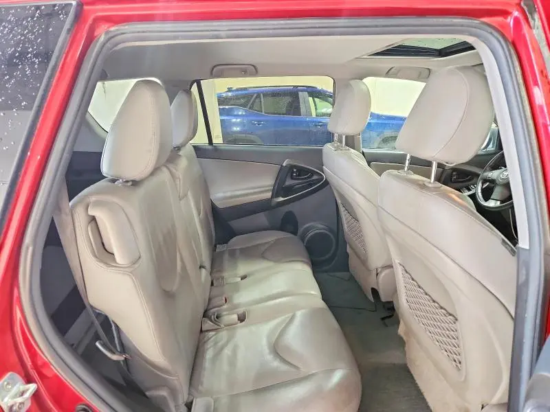 2011 TOYOTA RAV4 LIMITED  