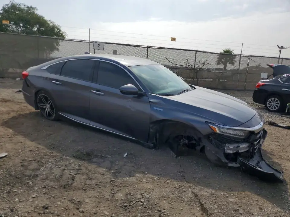 2022 HONDA ACCORD TOURING HYBRID  