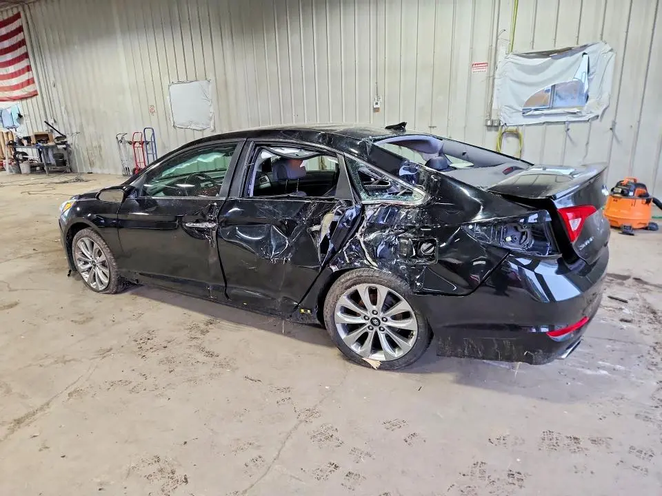 2015 HYUNDAI SONATA SPORT  