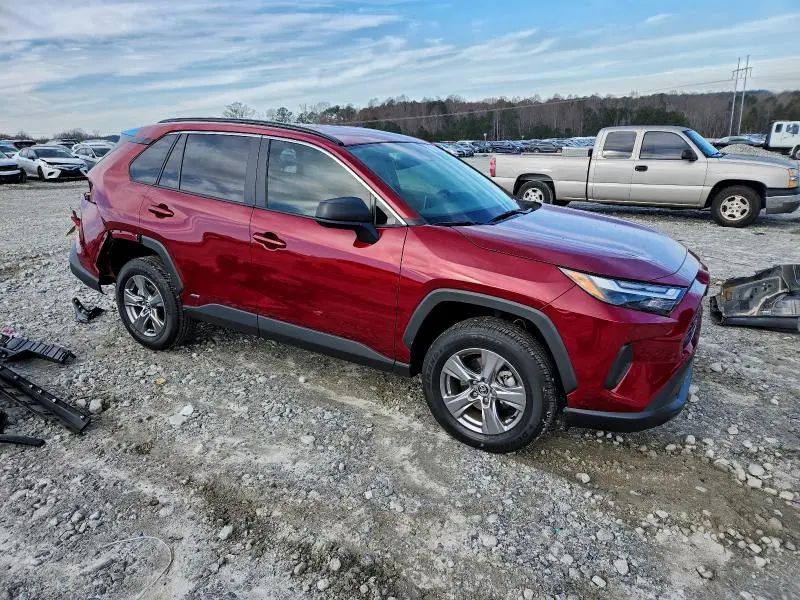 2023 TOYOTA RAV4 LE  