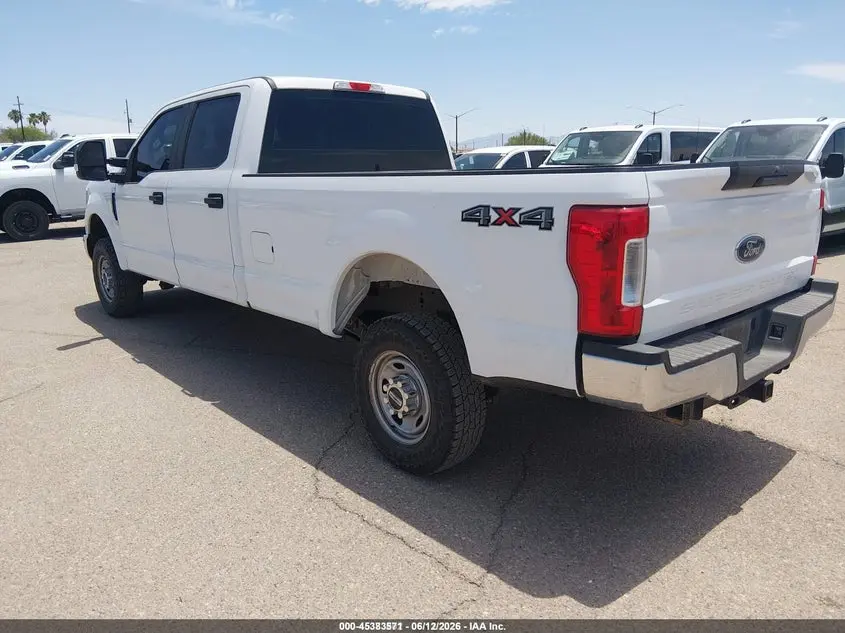 2019 FORD F-250 XL