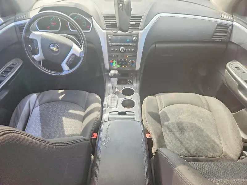 2011 CHEVROLET TRAVERSE LT  