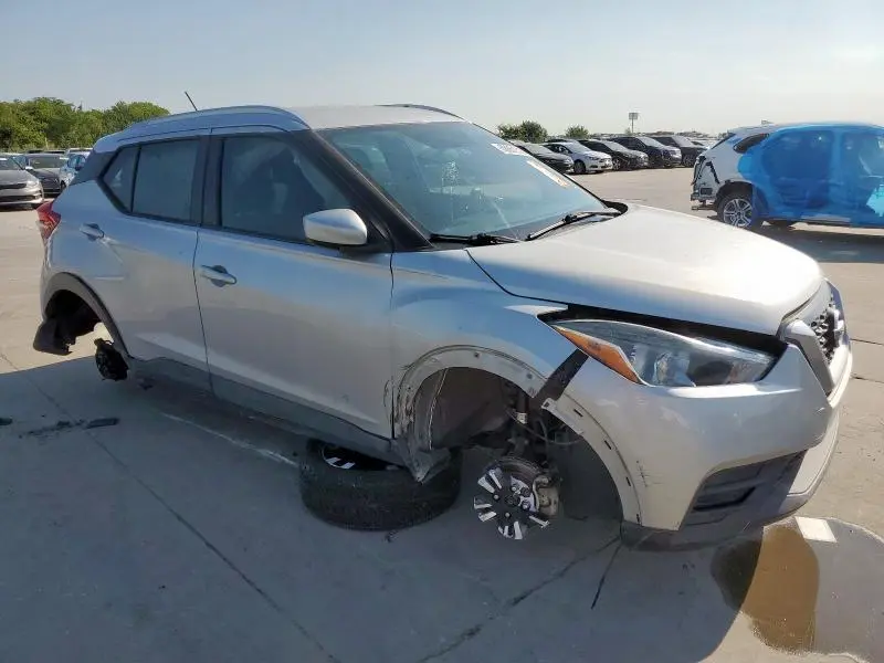 2018 NISSAN KICKS S  