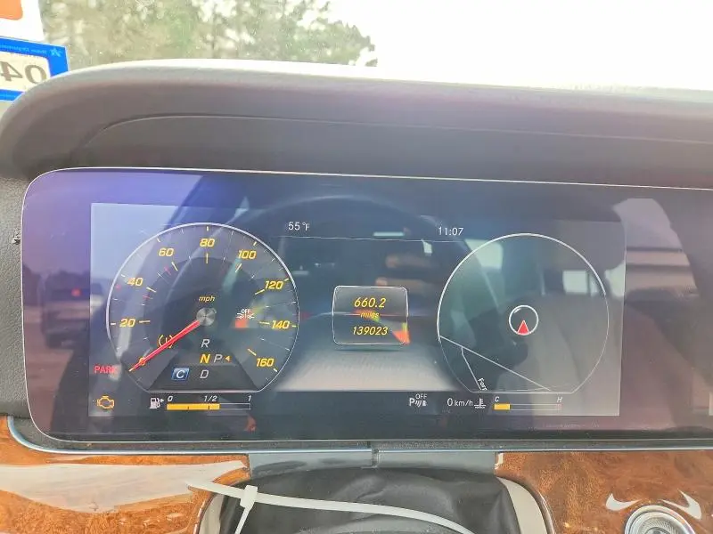 2019 MERCEDES-BENZ E 300  